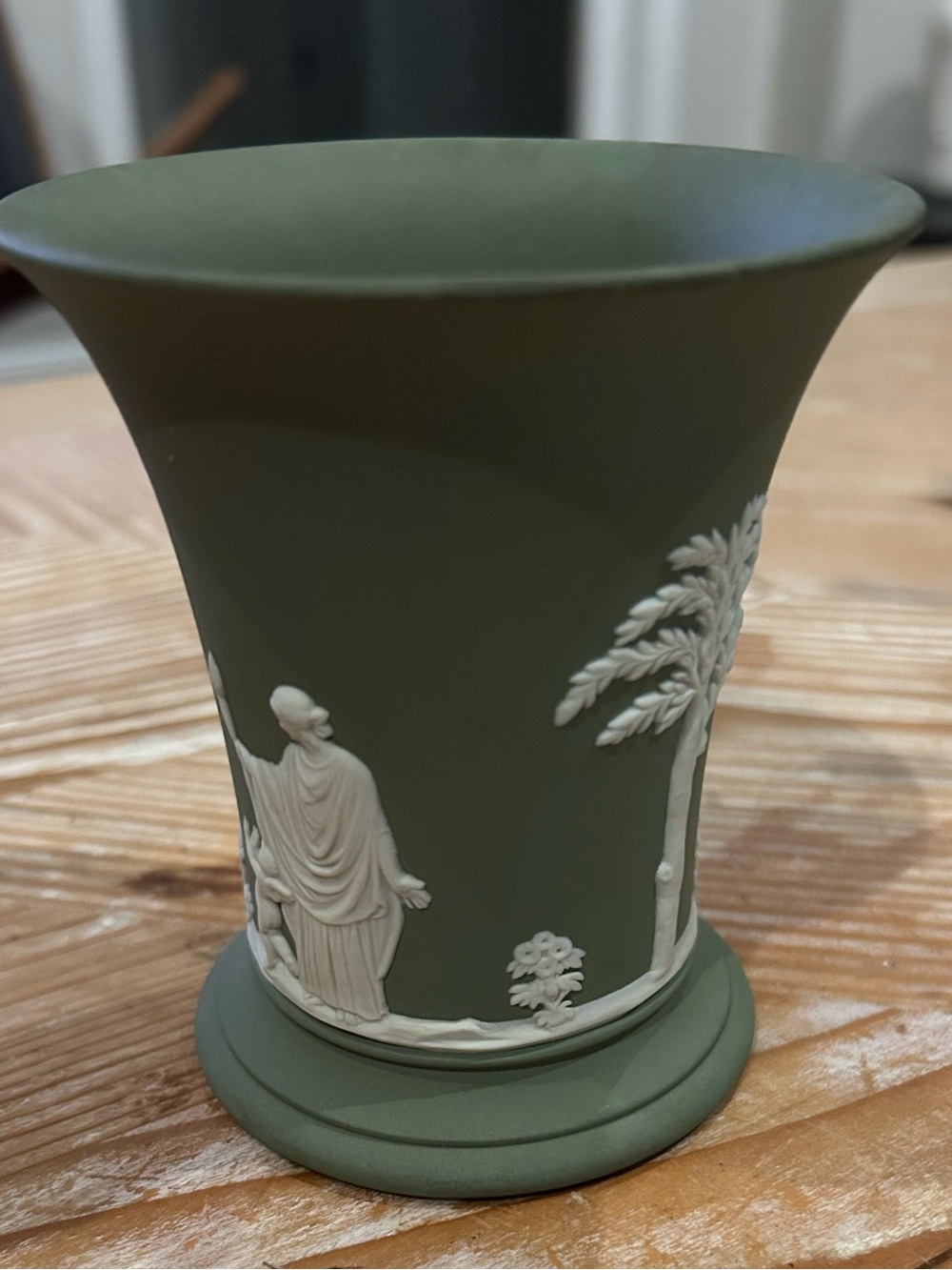 Wedgwood Green Jasperware Vase with White Relief - Picture 1 of 3